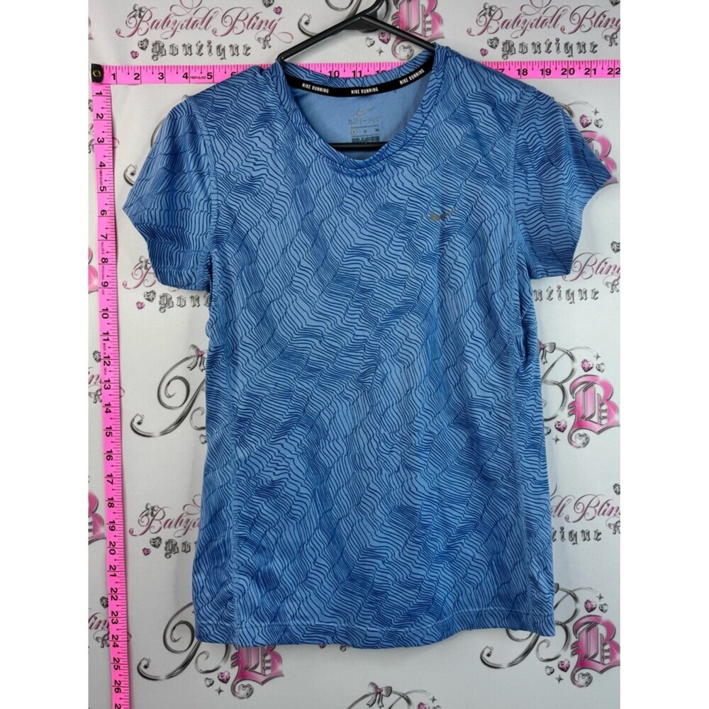Nike dri fit tshirt abstract Women's Blue Patterned Dri-FIT Short Sleeve Top